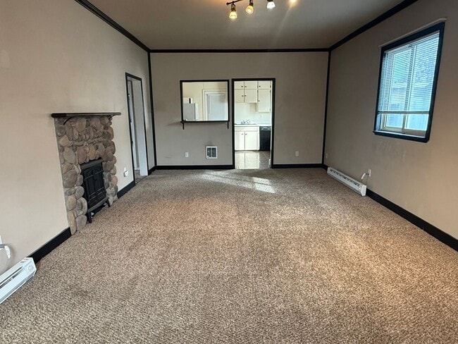 Building Photo - 309 N Emerson Ave