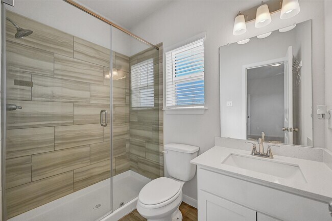 Building Photo - 6846 Termino Ln