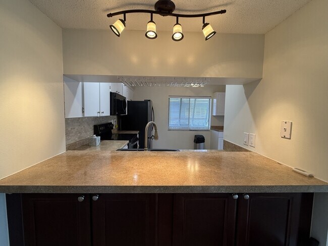 Building Photo - 437 Wexford Cir