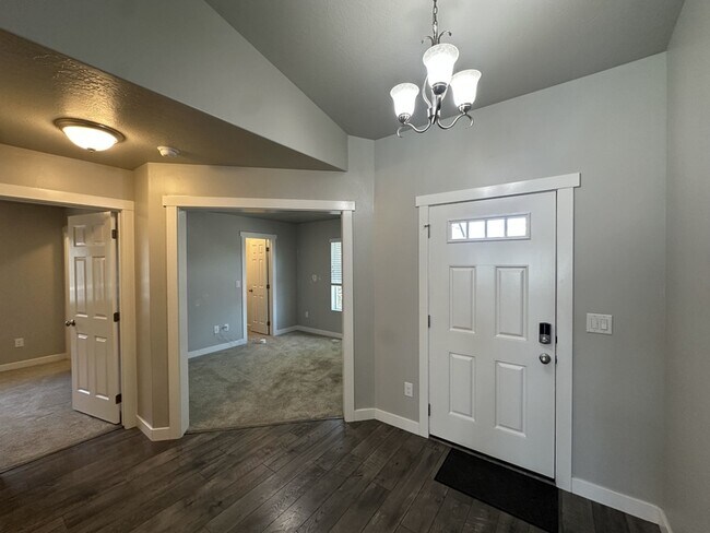 Building Photo - 3321 W 1690 N