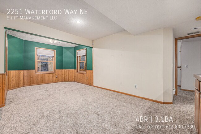 Building Photo - 2251 Waterford Way NE