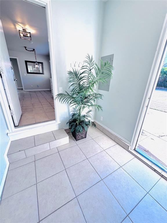 Building Photo - 3108 Orlando Rd