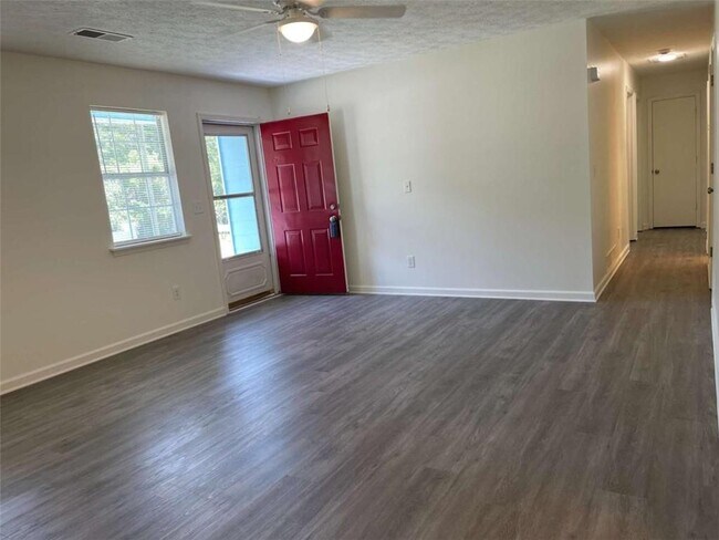 Building Photo - 7787 Melanie Dr
