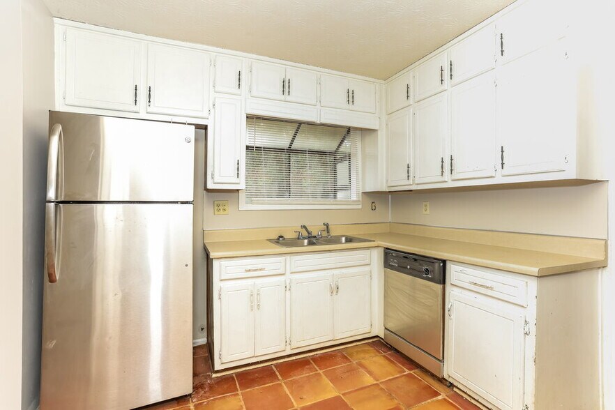 Building Photo - 202 Northbridge Dr