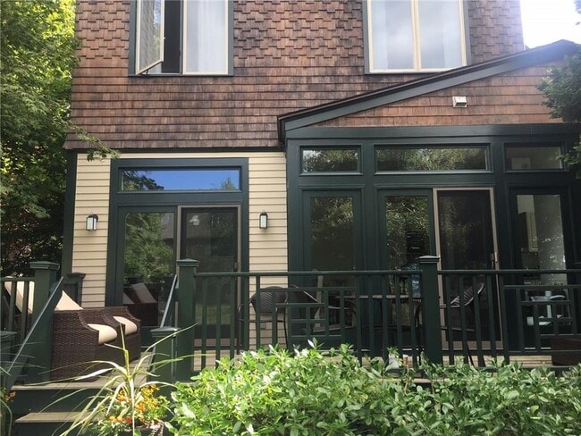 Primary Photo - 158 Narragansett Avenue UNIT 1-C C