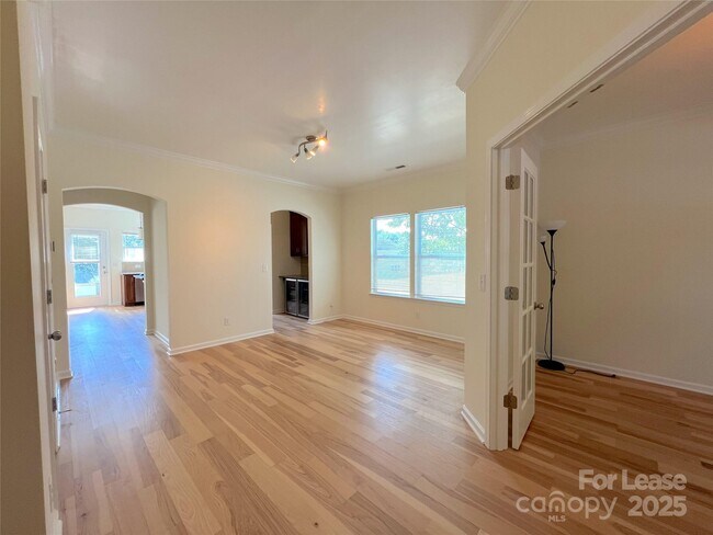 Building Photo - 2602 Impatien Drive