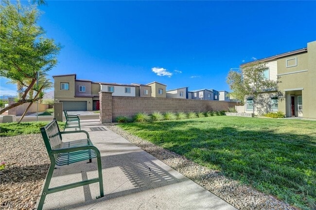 Building Photo - 4153 Lunar Cyn Ave