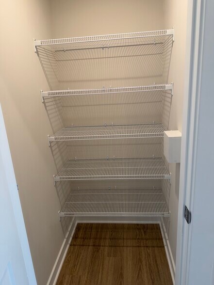 pantry - 8652 Lovelace St