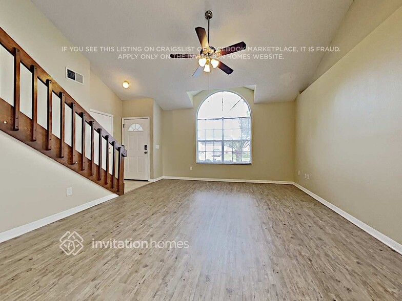 Building Photo - 12767 Whiterapids Dr