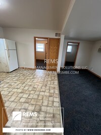 Building Photo - 151 W Adams St