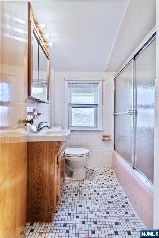 Building Photo - 48 Center