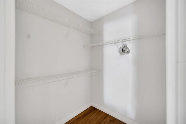 Building Photo - 8647 Mallard Reserve Dr