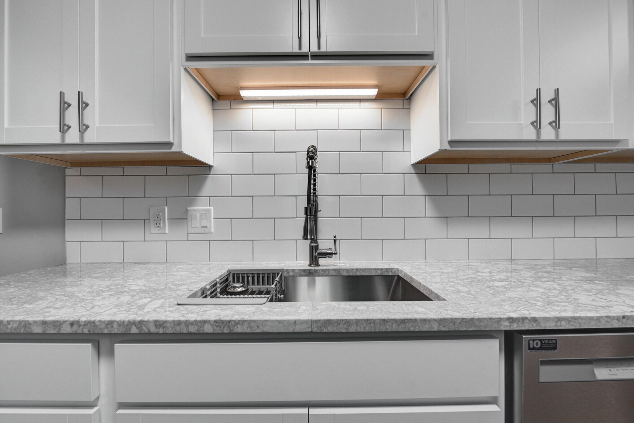 New Kitchen Sink - 20333 Detroit Rd