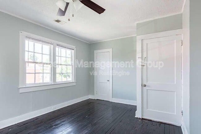 Building Photo - 332 Ashley Ave