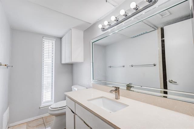 Building Photo - 12888 Montfort Dr