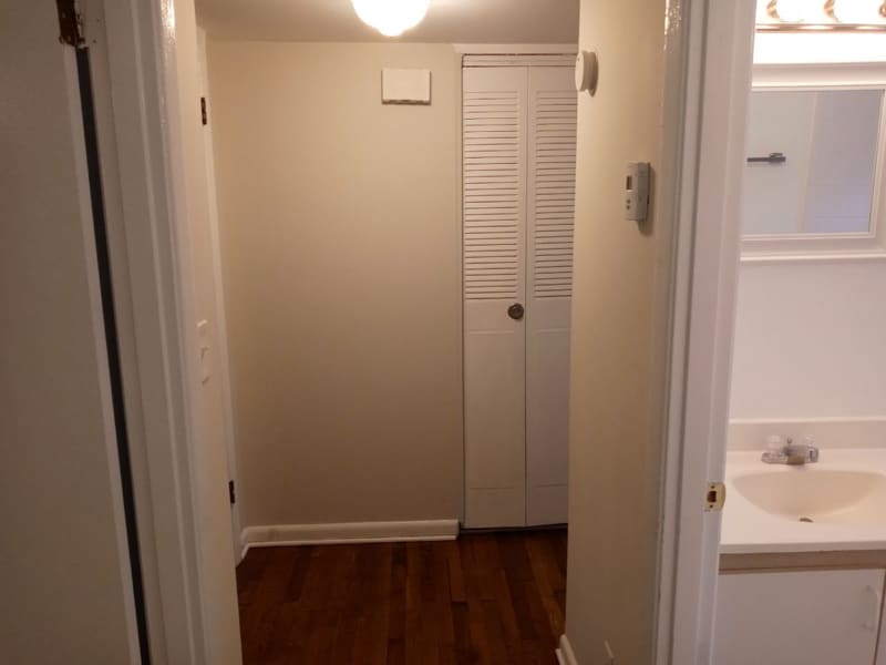 Building Photo - 1384 Church St