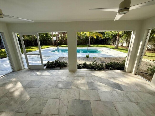 Building Photo - 1359 Harbor Dr