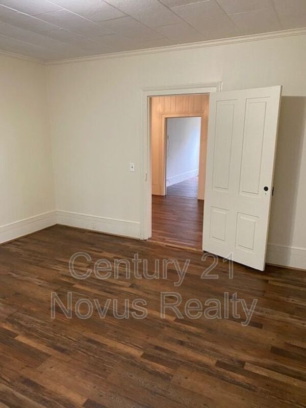 Building Photo - 506 Tanner St