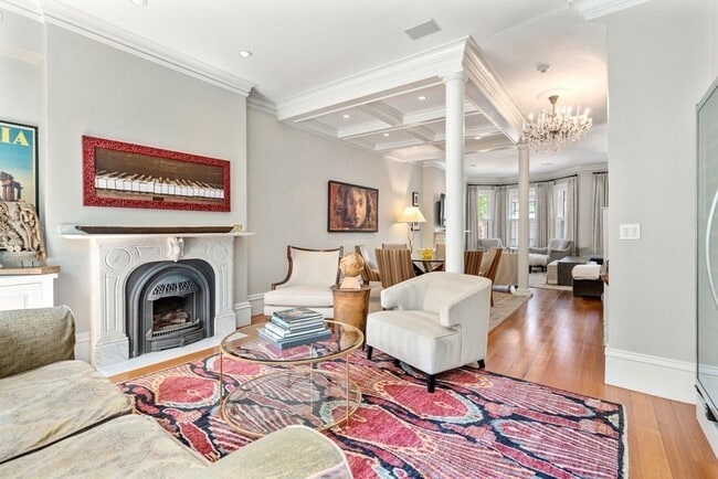 Building Photo - 48 Appleton St