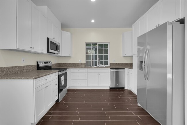 Building Photo - 23393 Schoolcraft St