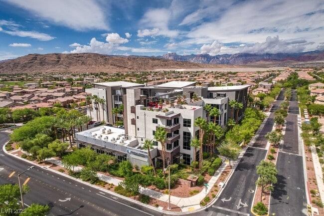 Building Photo - 11441 Allerton Park Dr