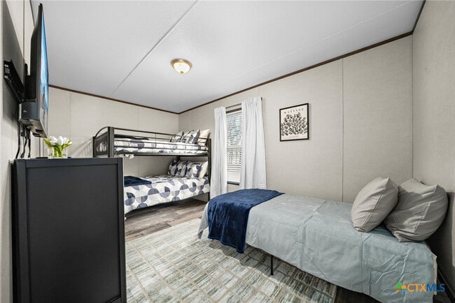 Building Photo - 2963 Barr Ln