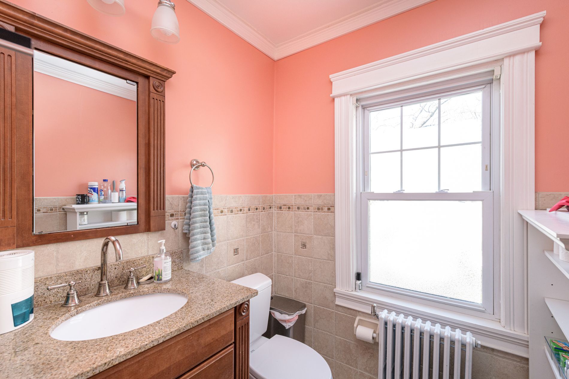 Bathroom 2 - 401 Wayland Ave