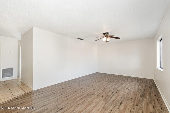 Building Photo - 228 San Paulo Cir