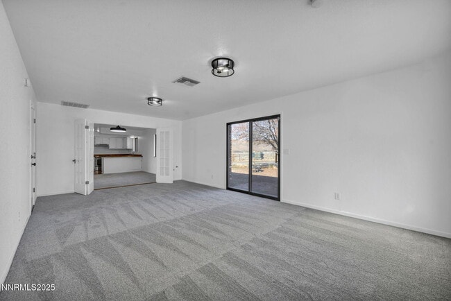 Building Photo - 430 Calle De La Plata