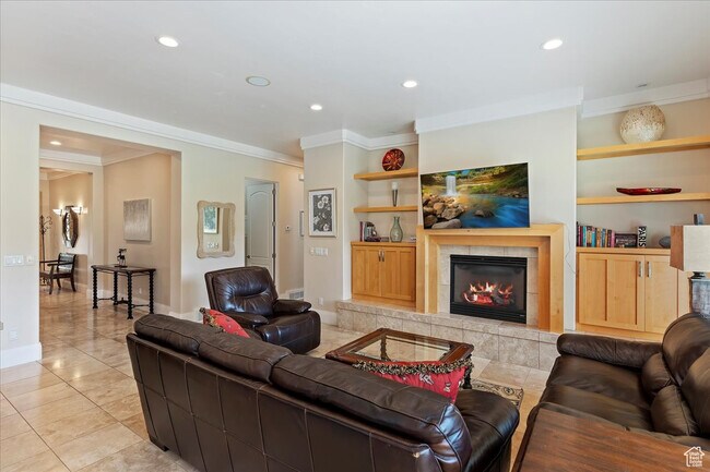 Building Photo - 4859 Eagle Ridge Dr