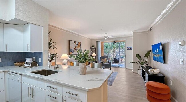 Building Photo - 4140 Central Sarasota Pkwy