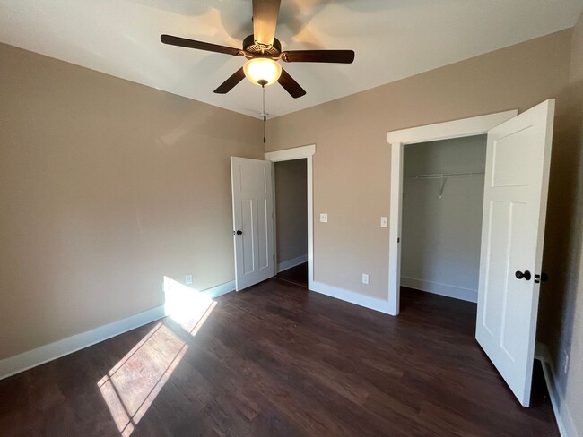 Building Photo - Murfreesboro / Rockvale Country Home 23 pl...