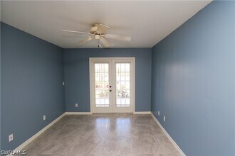 Building Photo - 1305 Mainsail Dr