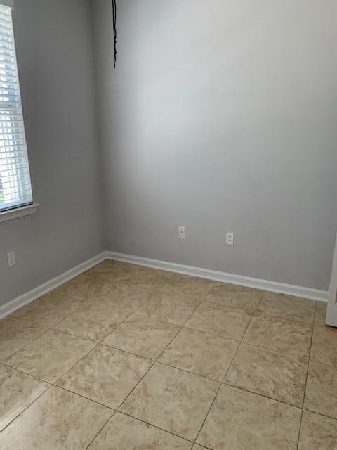 Building Photo - 175 Galicia Way