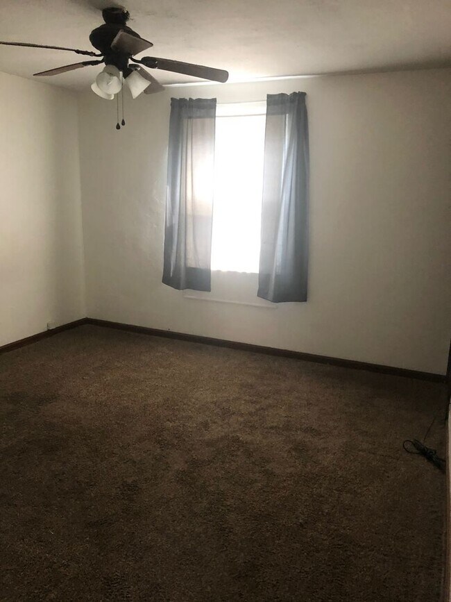 Building Photo - 20170 Priday Ave