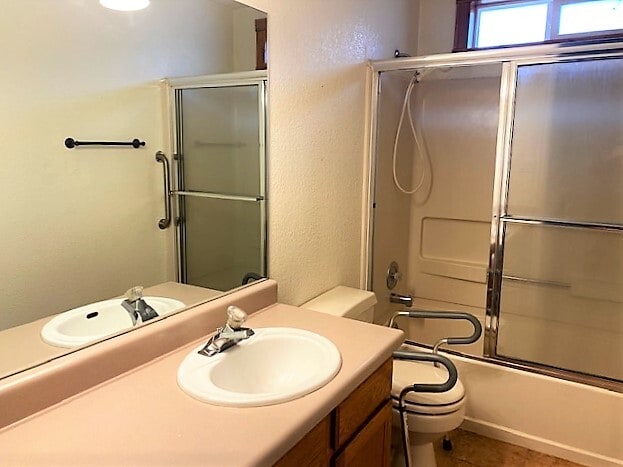 2nd Bath - 11 Rhone Ct