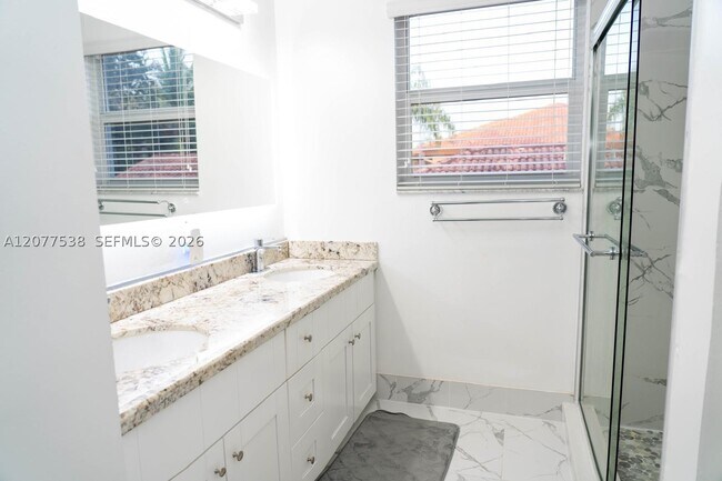 Building Photo - 2818 SW 177th Ave