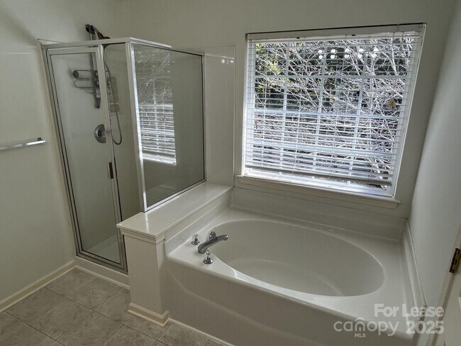 Building Photo - 6304 Falls Lake Dr