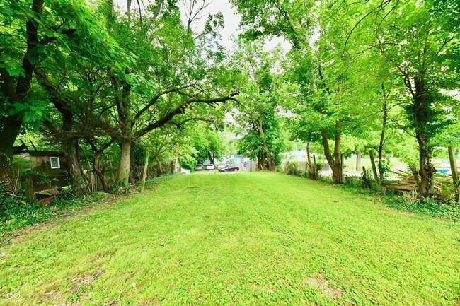 Building Photo - 2966 N Olney St