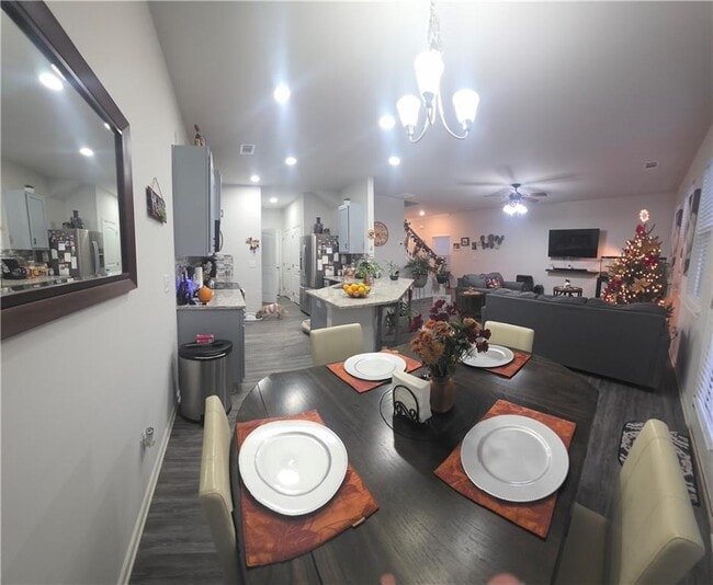 Building Photo - 4768 Rdg Vly Dr