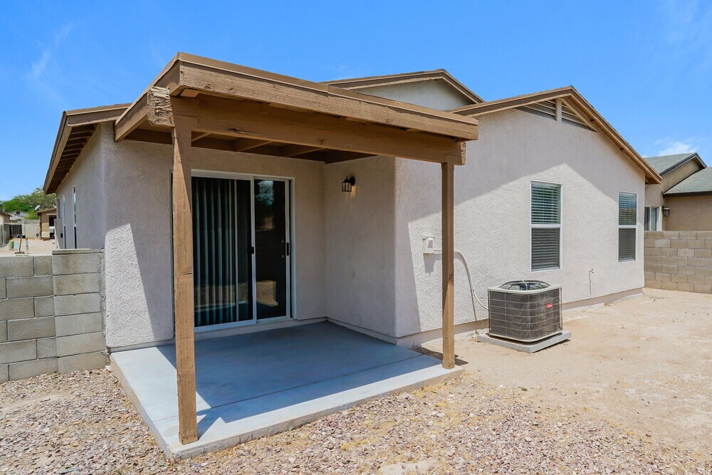 Building Photo - 7393 S MESSALA Ct