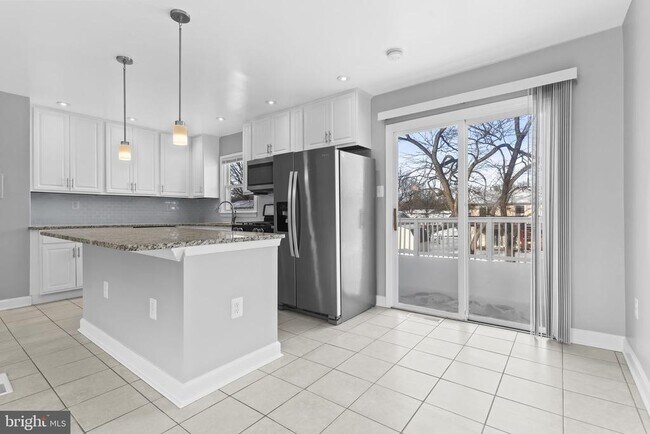 Building Photo - 1316 Wilson Rd