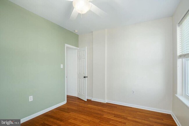 Building Photo - 4317 Pechin St