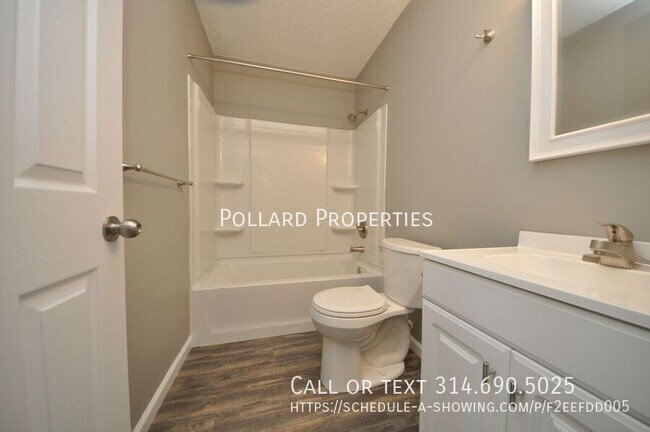 Building Photo - 6 Westwood Village