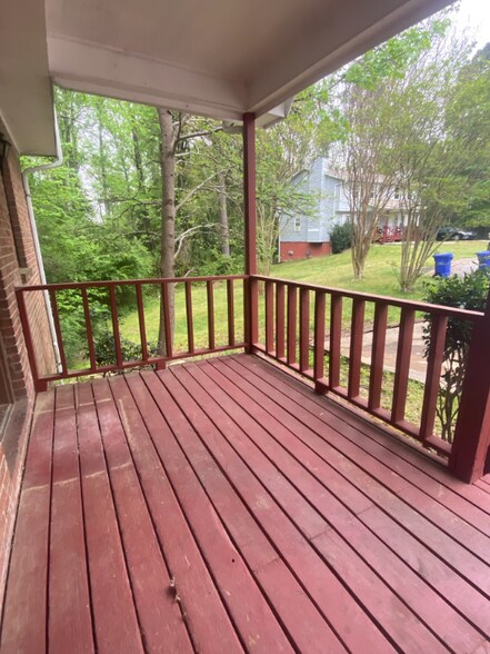 Building Photo - 1232 Creek Forest Ct NW