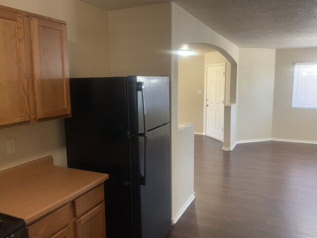 Building Photo - 3744 Lonesome Ridge St NE