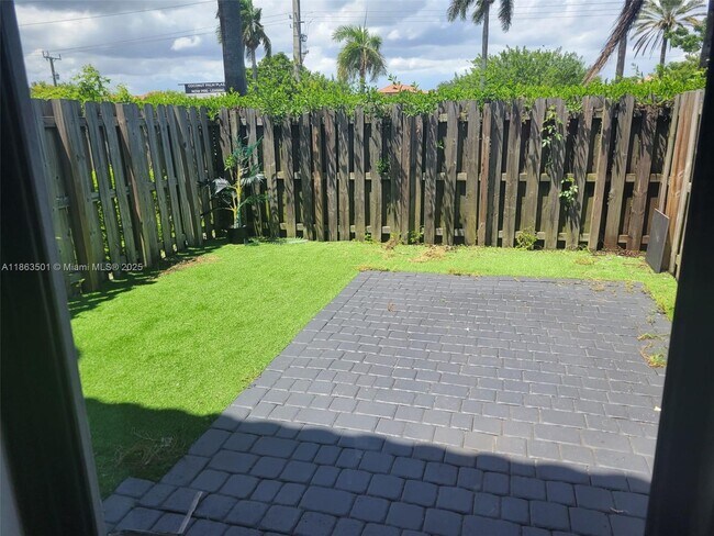 Building Photo - 11537 SW 248th Terrace