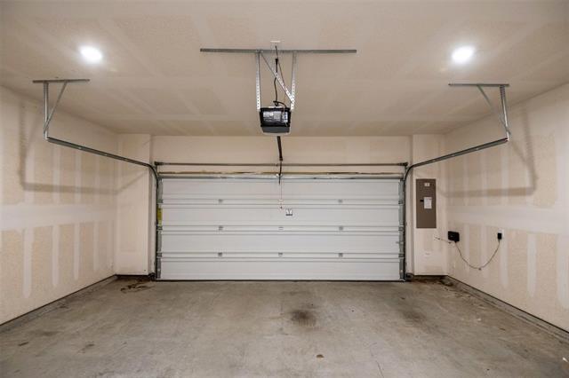 Building Photo - 4215 Snow Goose Trl