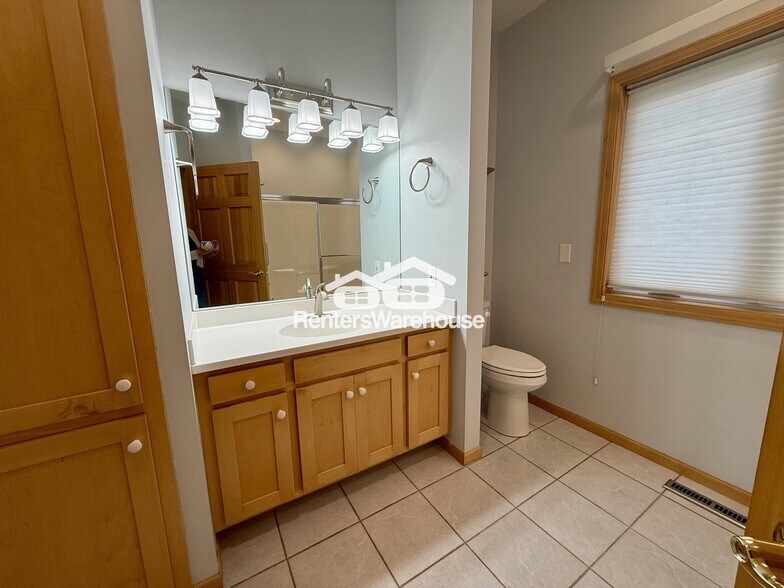 Building Photo - 9536 Windflower Pl N