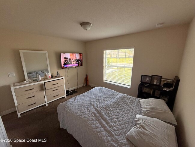 Building Photo - 210 Krassner Dr